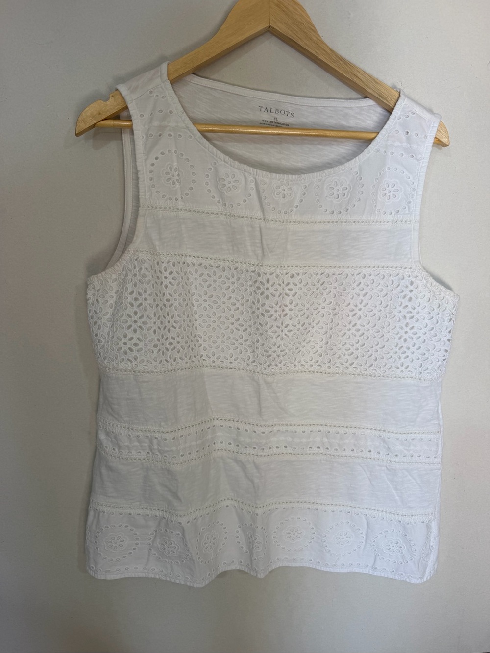 Talbots White Eyelet Sleeveless Top with Broderie Detail